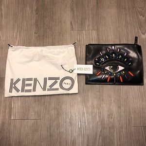 Kenzie zip clutch